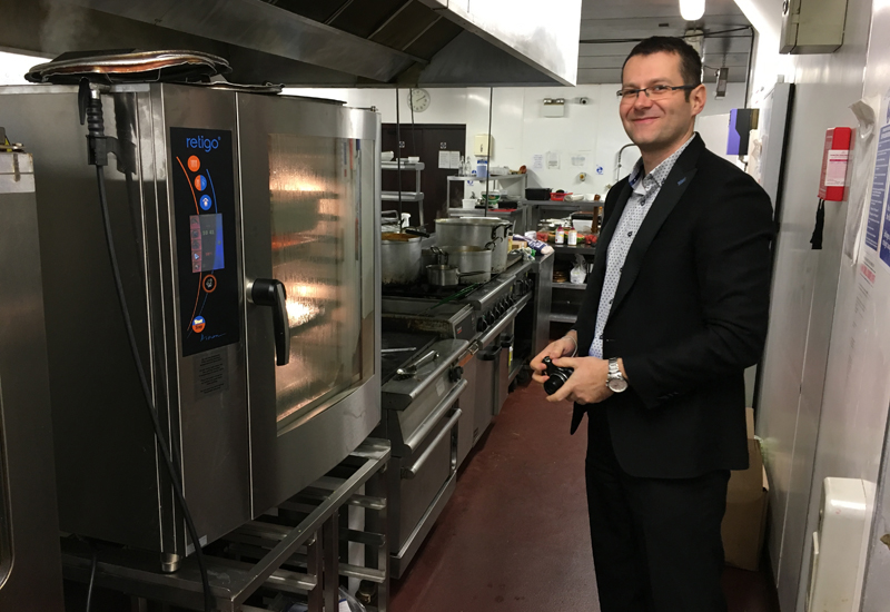 JD Catering carves out hotel contract